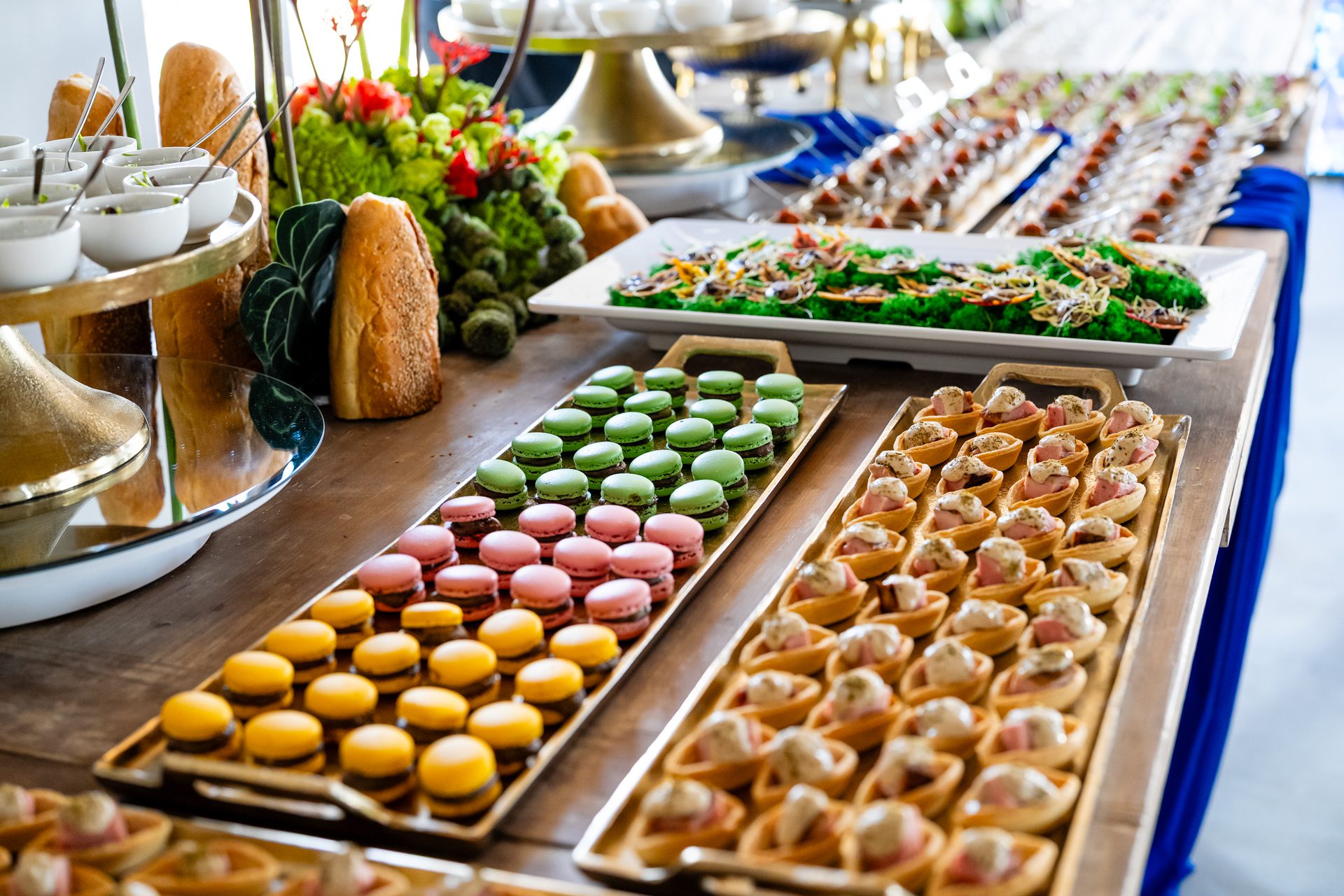 Allestimento di dolci per un buffet esclusivo